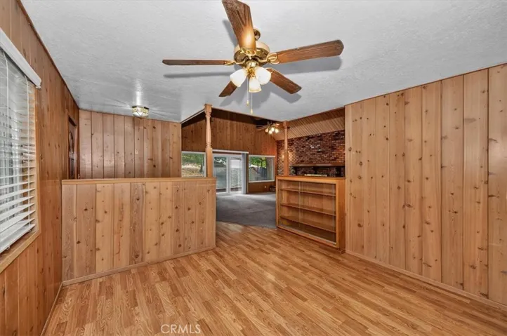 556 Pioneer, Lake Arrowhead, California 92352