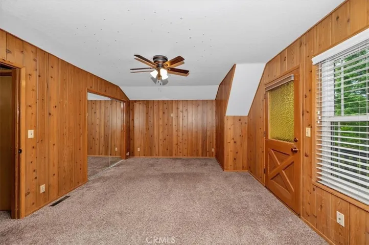 556 Pioneer, Lake Arrowhead, California 92352