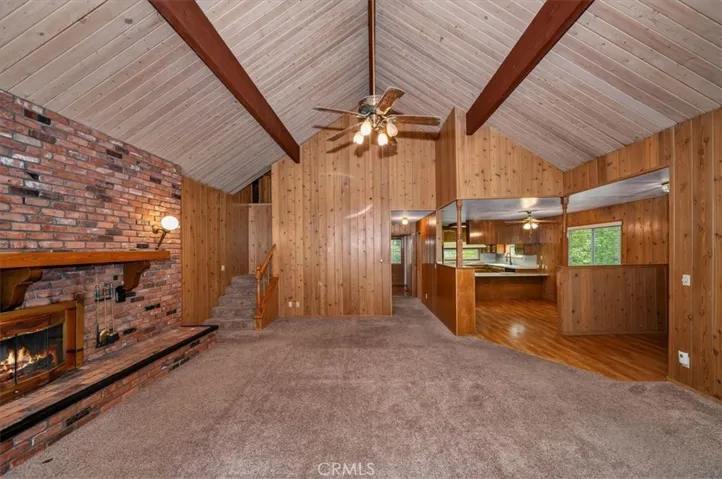 556 Pioneer, Lake Arrowhead, California 92352