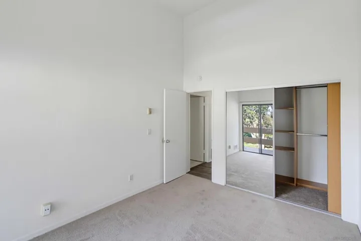 7904 Caminito Dia 4, San Diego, California 92122