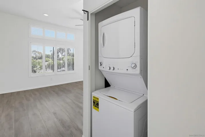 7904 Caminito Dia 4, San Diego, California 92122