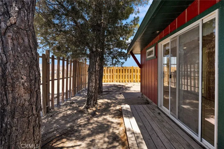 32838 Old Woman Springs, Lucerne Valley, California 92356