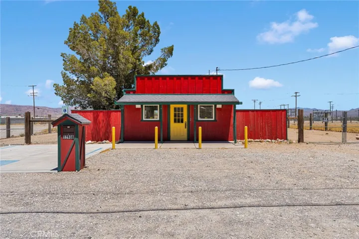 32838 Old Woman Springs, Lucerne Valley, California 92356
