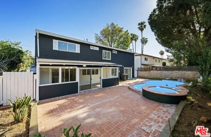 6257 Lindley Avenue, Los Angeles, California 91335
