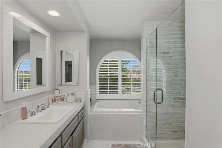 23447 Continental, Canyon Lake, California 92587