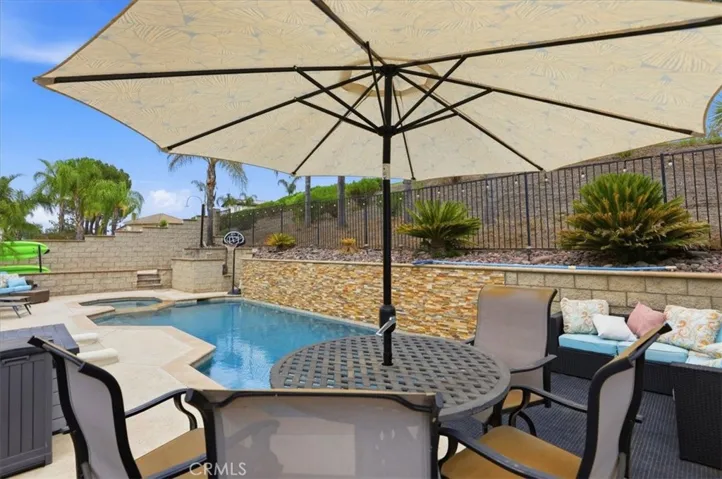 23447 Continental, Canyon Lake, California 92587