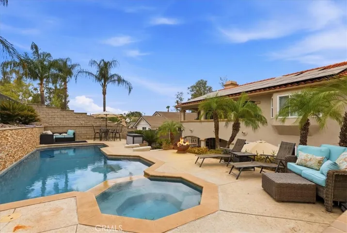 23447 Continental, Canyon Lake, California 92587