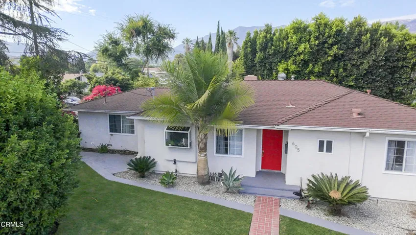 605 Ventura St. (8)