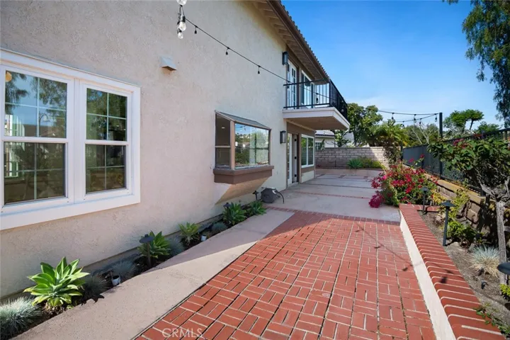 28142 Ambar, Mission Viejo, California 92692