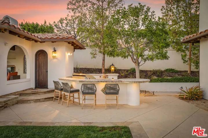 25420 Prado De Azul, Calabasas, California 91302