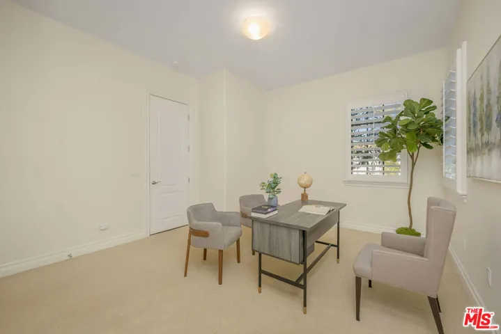 25420 Prado De Azul, Calabasas, California 91302