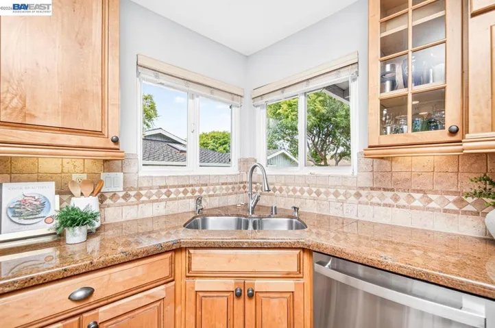 551 Rolling Hills Ln, Danville, California 94526