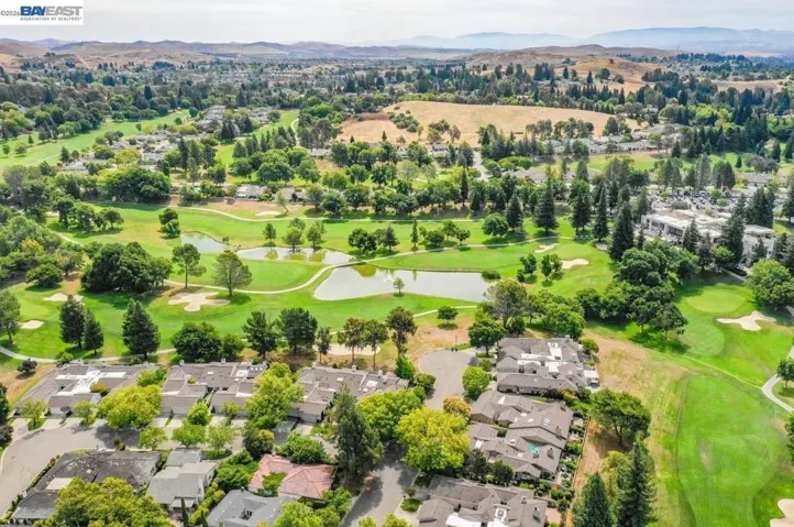 551 Rolling Hills Ln, Danville, California 94526