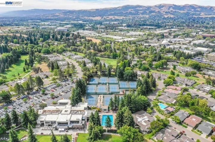 551 Rolling Hills Ln, Danville, California 94526