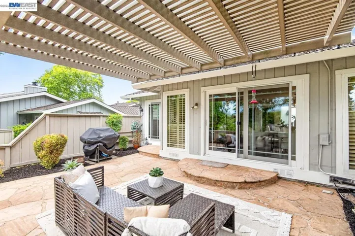 551 Rolling Hills Ln, Danville, California 94526