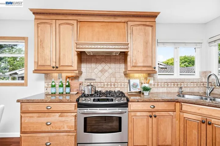 551 Rolling Hills Ln, Danville, California 94526
