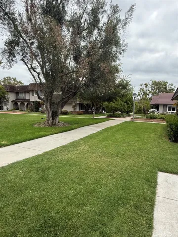 4042 Larwin, Cypress, California 90630