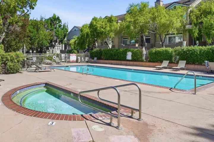 521 Porpoise Bay Terrace B, Sunnyvale, California 94089
