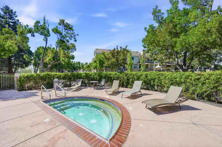 521 Porpoise Bay Terrace B, Sunnyvale, California 94089