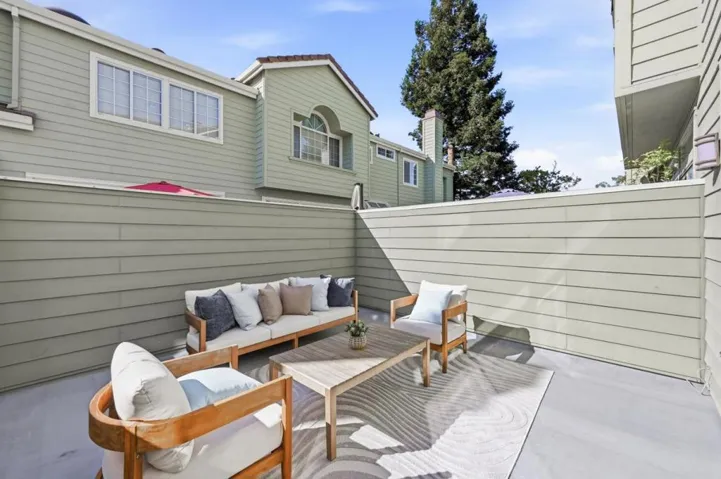 521 Porpoise Bay Terrace B, Sunnyvale, California 94089