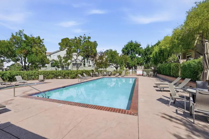 521 Porpoise Bay Terrace B, Sunnyvale, California 94089