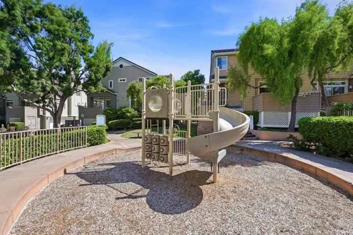 521 Porpoise Bay Terrace B, Sunnyvale, California 94089