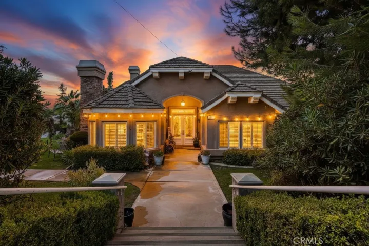 Custom Estate with Sweeping Views
