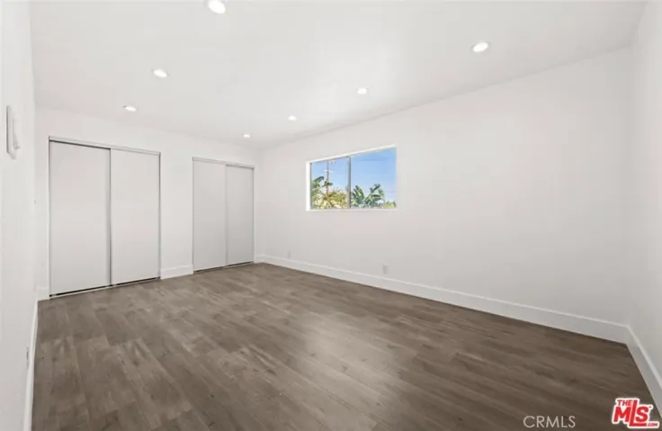 6257 Lindley, Reseda, California 91335