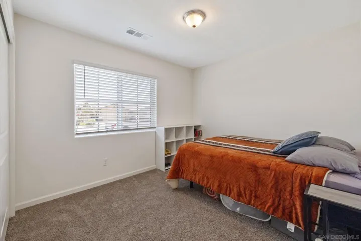 1976 W Ambassador Way, Hanford, California 93230