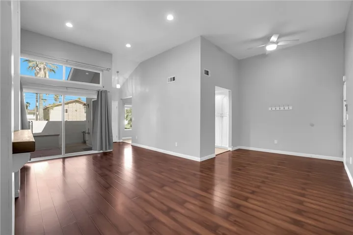 2956 Haddonfield, Fullerton, California 92831