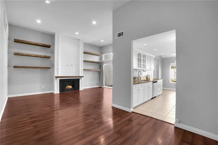 2956 Haddonfield, Fullerton, California 92831