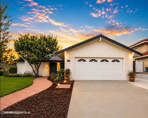 2037 Glenbrook