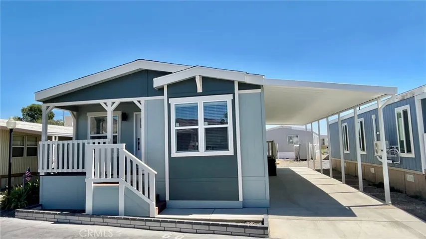 999 S Santa Fe Avenue 60, San Jacinto, California 92583