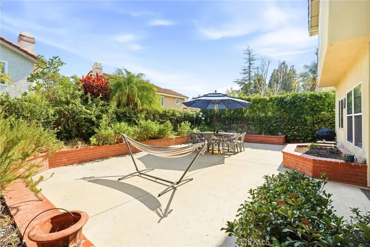 12456 Alderglen Street, Moorpark, California 93021