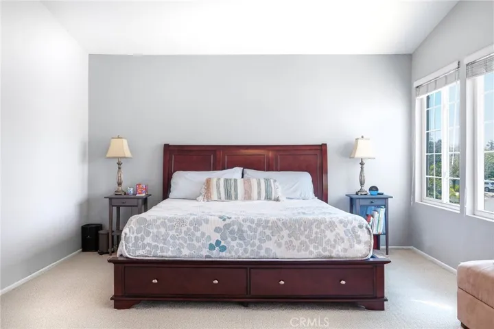 12456 Alderglen Street, Moorpark, California 93021