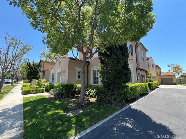 32 Herringbone, Irvine, California 92620
