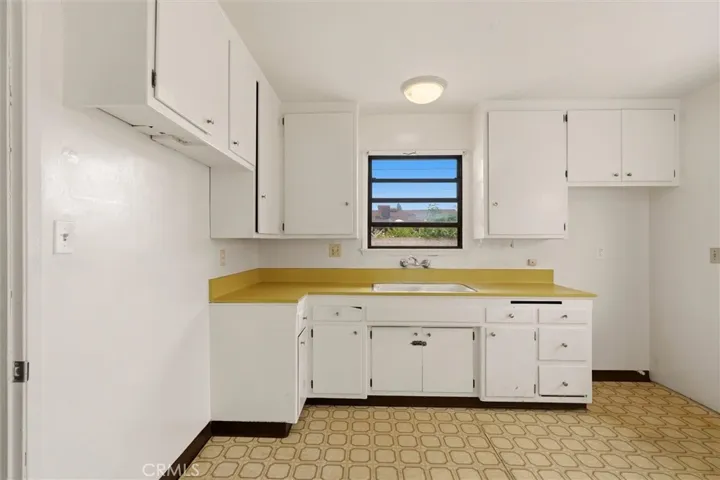 13352 Kelly Street, Garden Grove, California 92844