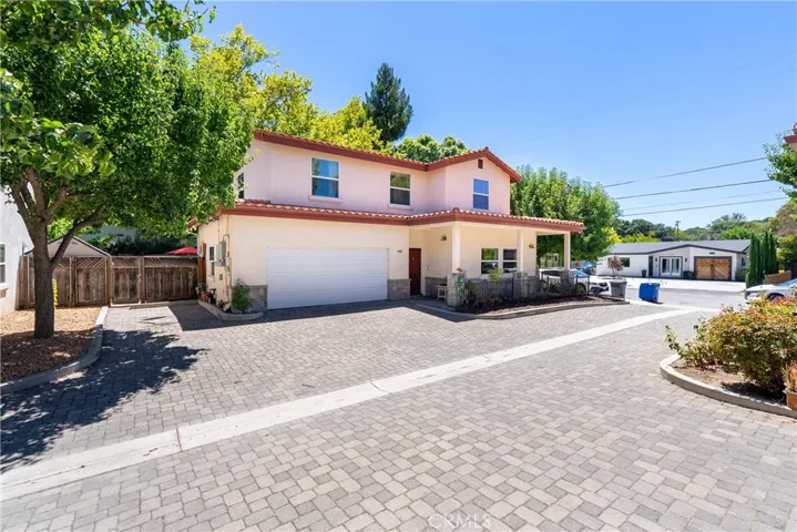 7755 Navajoa, Atascadero, California 93422