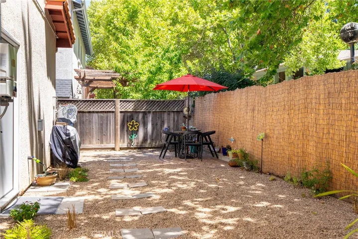 7755 Navajoa, Atascadero, California 93422