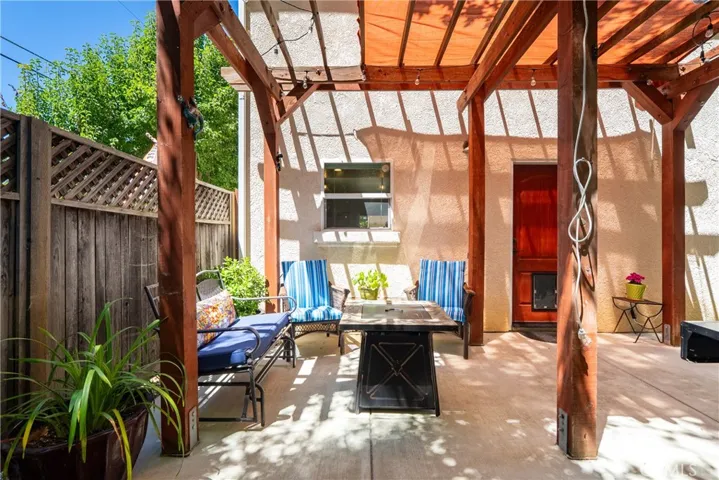 7755 Navajoa, Atascadero, California 93422