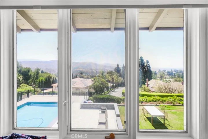 11172 Hunting Horn, Santa Ana, California 92705