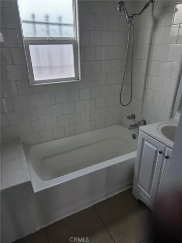 1527 E 92nd, Los Angeles, California 90002