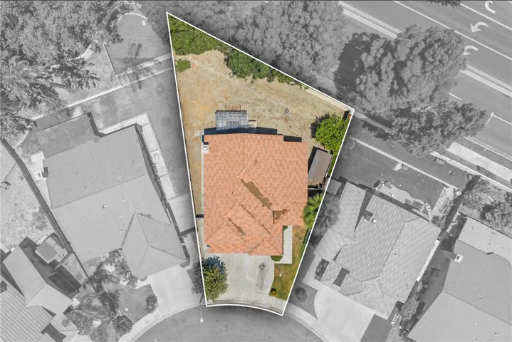 13734 Hillcrest, Fontana, California 92337