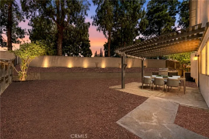 13734 Hillcrest, Fontana, California 92337