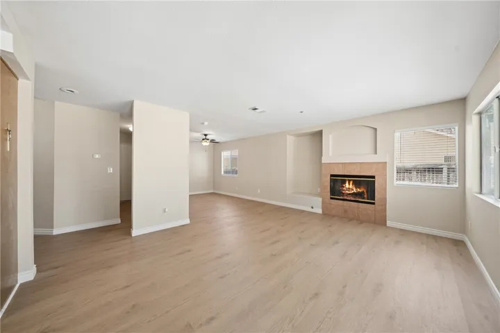 13734 Hillcrest, Fontana, California 92337