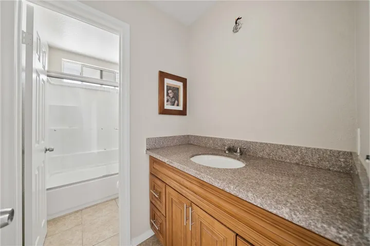 13734 Hillcrest, Fontana, California 92337