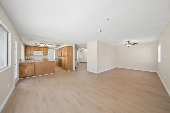 13734 Hillcrest, Fontana, California 92337