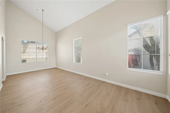 13734 Hillcrest, Fontana, California 92337