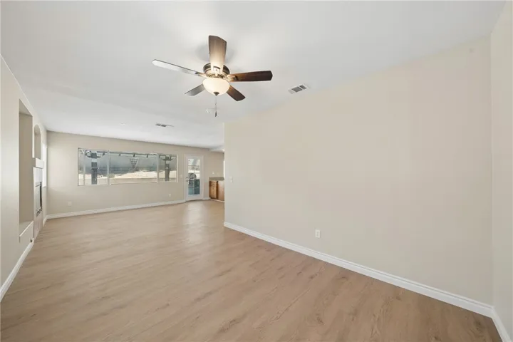 13734 Hillcrest, Fontana, California 92337
