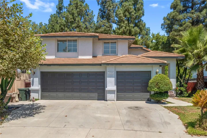 13734 Hillcrest, Fontana, California 92337